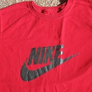 Hanes Classic Nike Tee Shirt M8